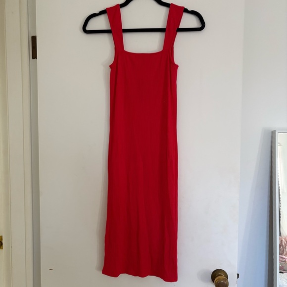 Red Ribbed midi Tank Dress - Picture 4 of 6